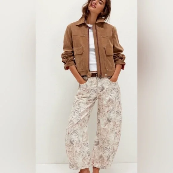 NWOT We the Free Good Luck Barrel Jeans in the CAT PRINT - Picture 3 of 8